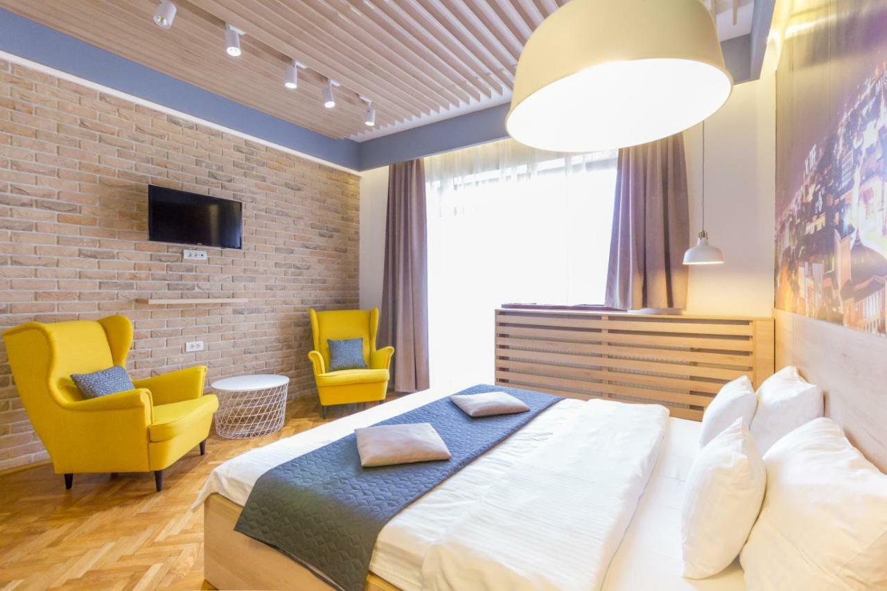 Corvin'S Crib Apartment Клуж-Напока Екстериор снимка