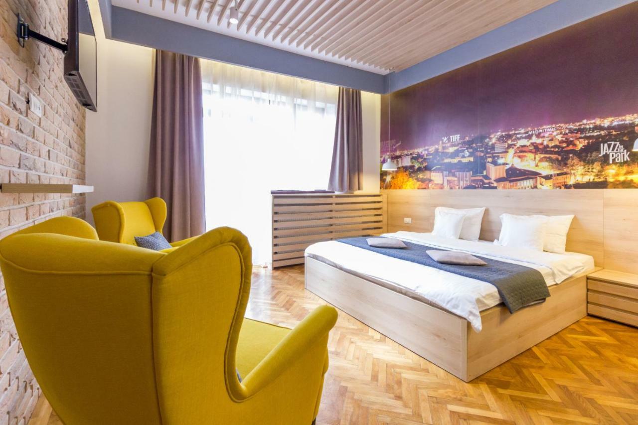 Corvin'S Crib Apartment Клуж-Напока Екстериор снимка